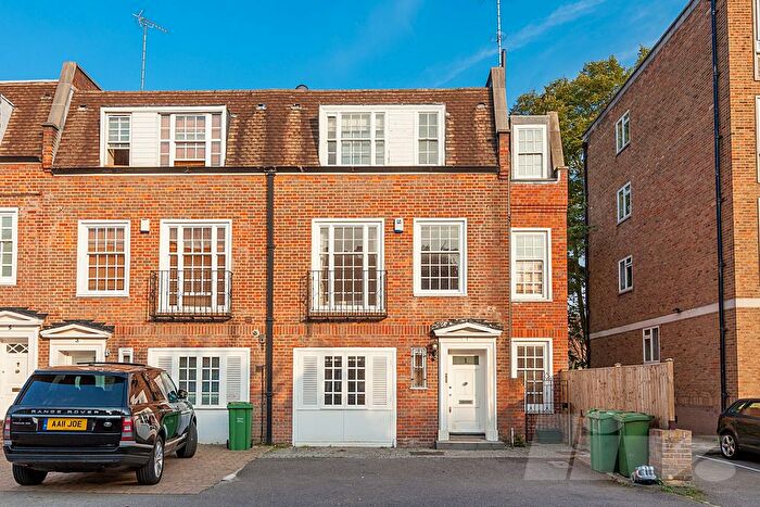 6 Bedroom Terraced House To Rent In Marston Close, Hampstead, NW6