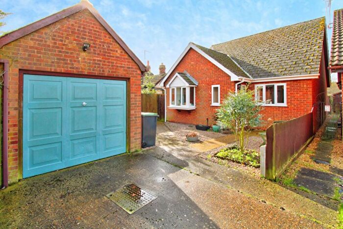 3 Bedroom Detached Bungalow For Sale In Norwich Road, Claydon, IP6