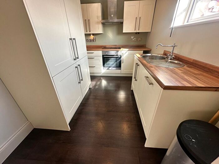 1 Bedroom Flat To Rent In Christchurch Road, Bournemouth, BH7