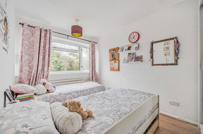 3 Bedroom Terraced House For Sale In Crane Furlong, Highworth, Swindon, SN6