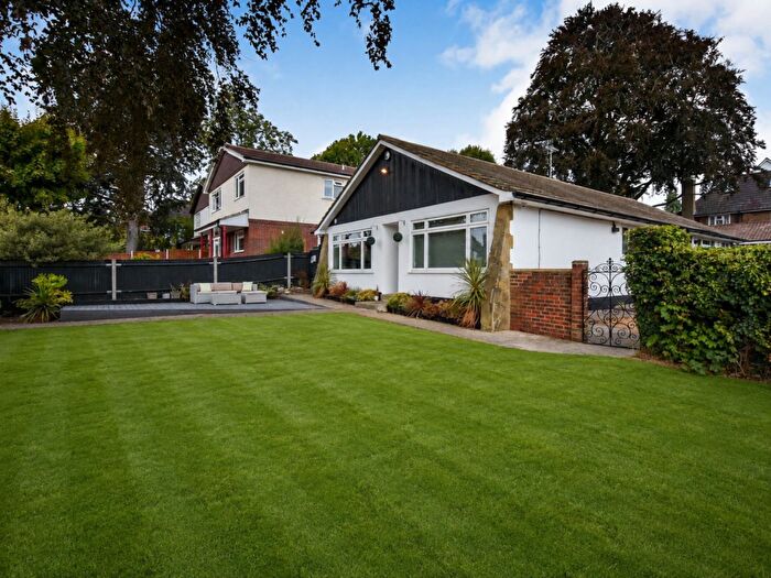 5 Bedroom Detached House To Rent In Alexandra Road, Epsom, KT17