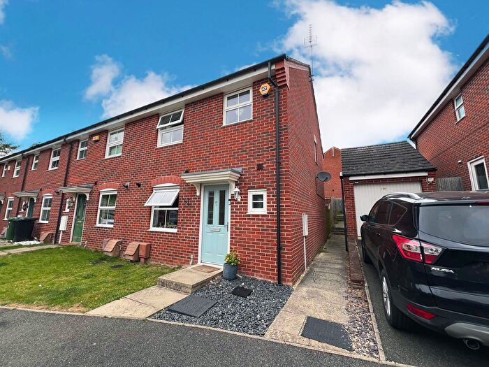 3 Bedroom End Of Terrace House For Sale In Hillside Gardens, Wittering, Peterborough, PE8