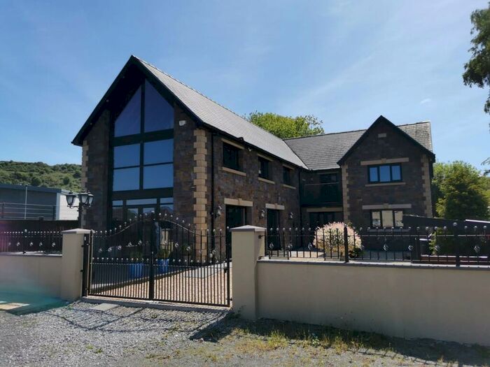 5 Bedroom Detached House For Sale In Cwrt Sart, Neath, Neath Port Talbot., SA11