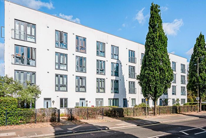 1 Bedroom Flat For Sale In Broadwater Road, Welwyn Garden City, Welwyn Garden City, AL7