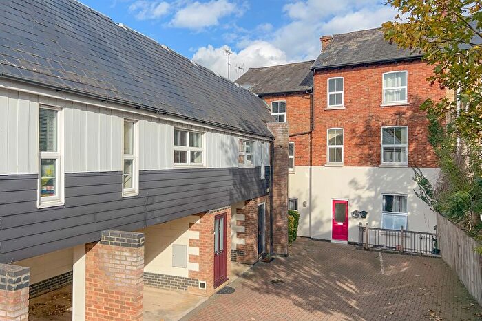 1 Bedroom Flat For Sale In Shillingford Mews, Grove Road, Leighton Buzzard, LU7