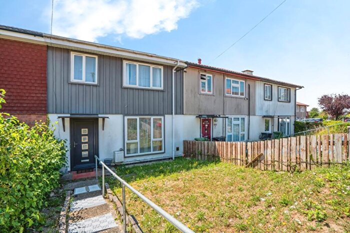 3 Bedroom Terraced House For Sale In Ledbury Road, Portsmouth, Hampshire, PO6