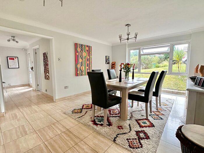4 Bedroom Detached House For Sale In The Ridings, Bexhill-On-Sea, TN39