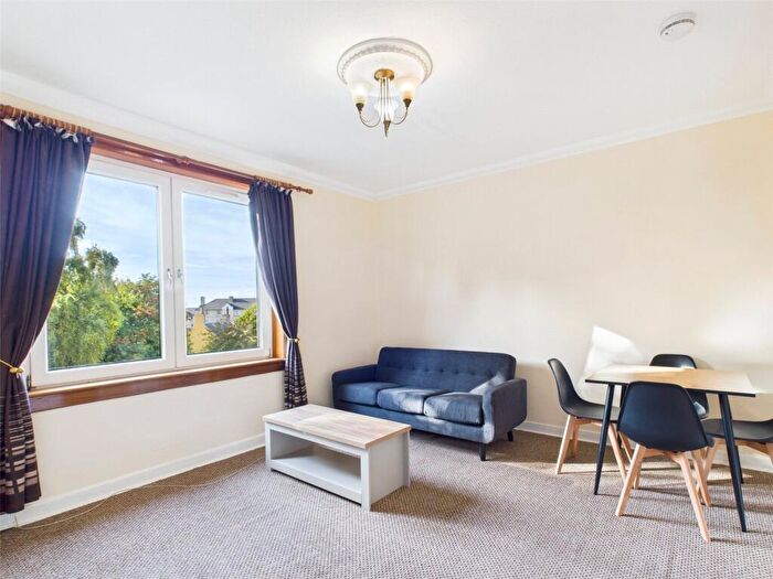 2 Bedroom Apartment To Rent In Moat Street, Edinburgh, Midlothian, EH14