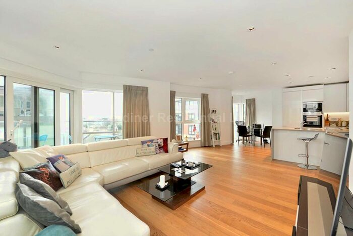 2 Bedroom Flat To Rent In Longfield Avenue, Ealing Broadway, London, W5