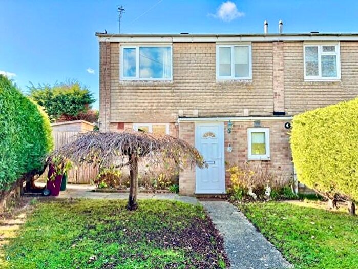 3 Bedroom End Of Terrace House For Sale In Merryfield Drive, Selsey, PO20