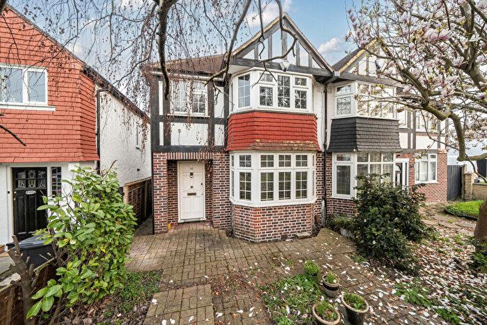 3 Bedroom Semi Detached House For Sale In Jevington Way, Lee, SE12