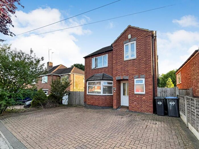 3 Bedroom Detached House For Sale In Kingsley Avenue, Hillmorton, Rugby, CV21