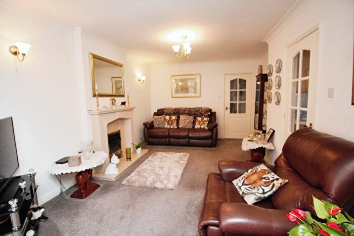 2 Bedroom Bungalow For Sale In Barlow Fold Road, Reddish, Stockport, Greater Manchester, SK5