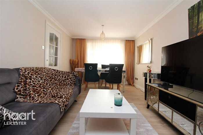 3 Bedroom Terraced House To Rent In Noble Street, Leicester, LE3