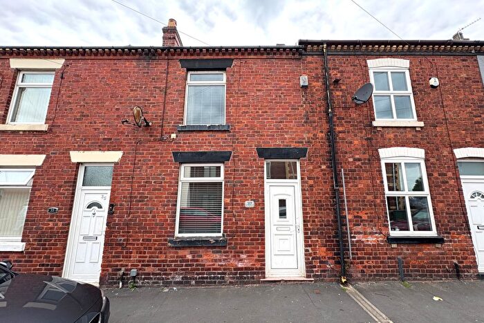 2 Bedroom Terraced House For Sale In Rectory Road, Ashton-In-Makerfield, Wigan, WN4