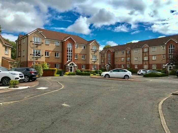 2 Bedroom Flat To Rent In Imlach Place, Motherwell, ML1
