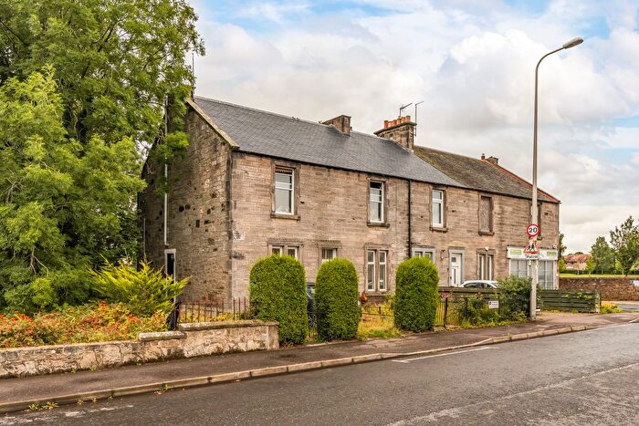 2 Bedroom Flat For Sale In A The Loan, Loanhead, EH20