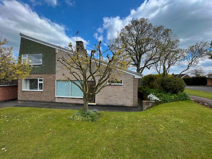 3 Bedroom Chalet To Rent In Hazel Close, Findern, Derby, Derbyshire, DE65