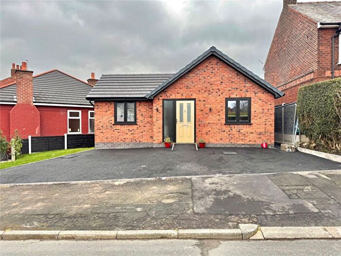2 Bedroom Bungalow For Sale In Laurel Bank Avenue, Fulwood, Preston, Lancashire, PR2