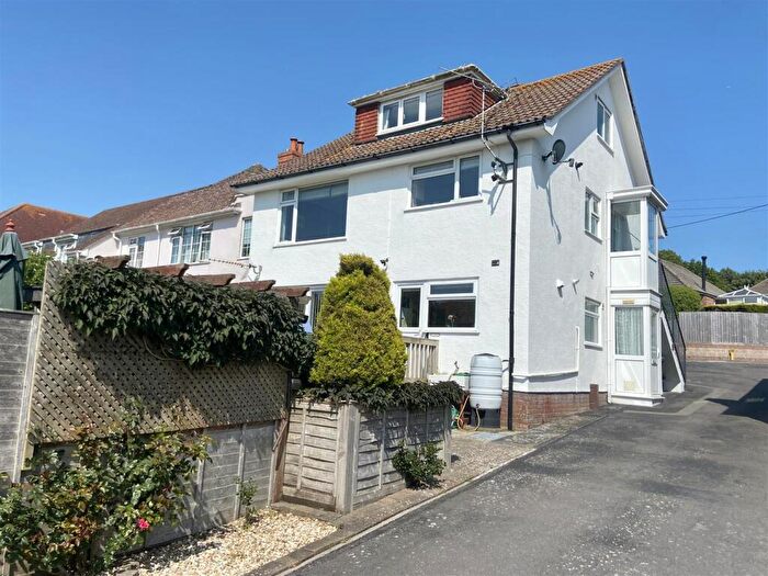 3 Bedroom Apartment For Sale In West Bay Road, Bridport, DT6