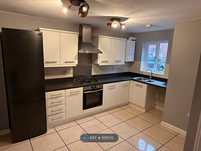 2 Bedroom End Terrace House To Rent In Surrey Drive, Coventry, CV3