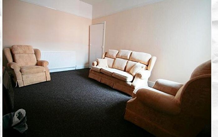 2 Bedroom Flat To Rent In Coniston Avenue, Newcastle Upon Tyne, NE2