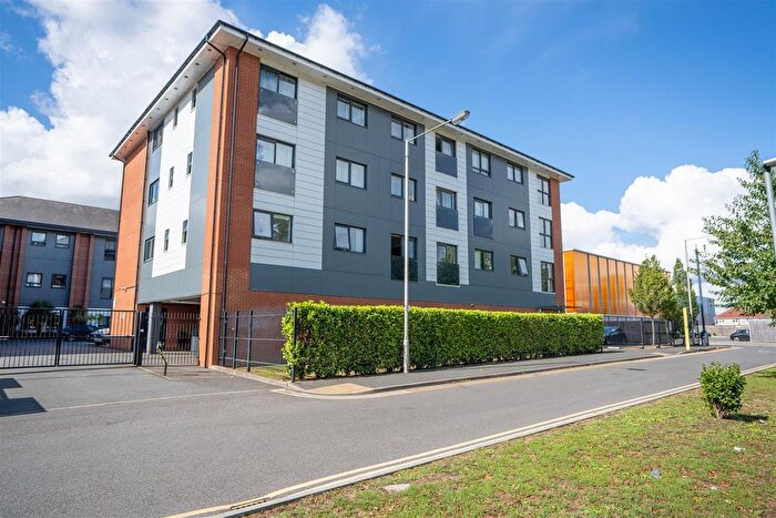 2 Bedroom Flat To Rent In Whitby Road, Slough, SL1