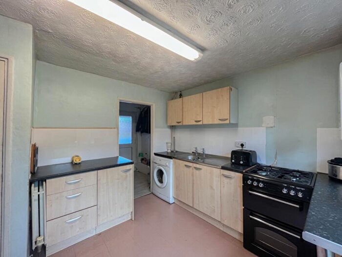 3 Bedroom Terraced House For Sale In Valley Way, Stevenage, Hertfordshire, SG2