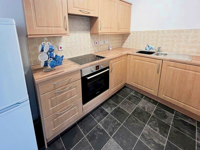 2 Bedroom Flat To Rent In Astley Brook Close, Astley Bridge, Bolton, BL1