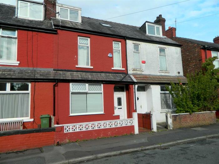 3 Bedroom Terraced House To Rent In Henderson Street, Manchester, M19