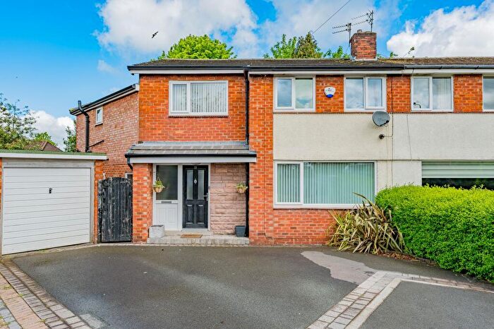 4 Bedroom Semi-Detached House For Sale In Jesmond Drive, Brandlesholme, BL8
