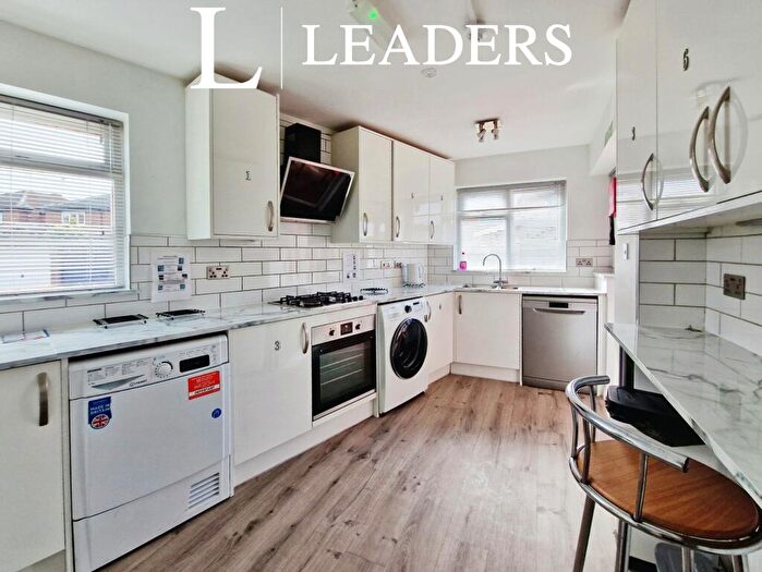 1 Bedroom House To Rent In Pugh Place, Stanford-le-Hope, SS17