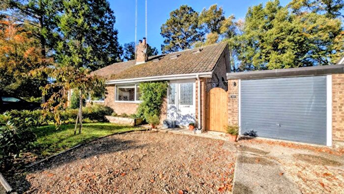 3 Bedroom Semi Detached Bungalow For Sale In Phillips Crescent, Headley, Hampshire, GU35