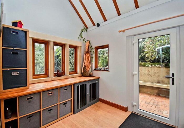 6 Bedroom Detached House For Sale In Crystal Springs, Kirk Ireton, Ashbourne, DE6