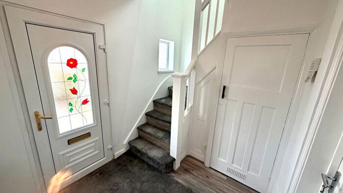 3 Bedroom Semi-detached House To Rent In Manor House Road, Wednesbury, WS10