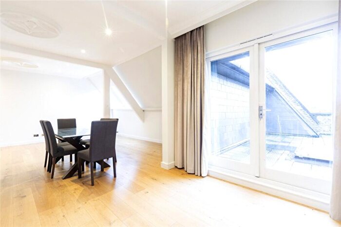 2 Bedroom Apartment To Rent In St. Peters Church Court, Devonia Road, London, N1