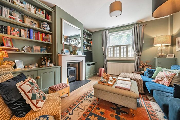 3 Bedroom Terraced House To Rent In Arthur Road, Windsor, SL4