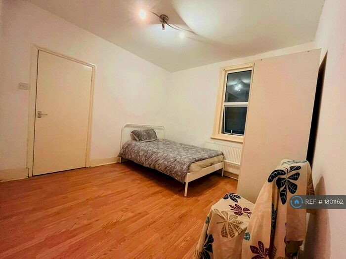 1 Bedroom Flat To Rent In Church Road, London, N17