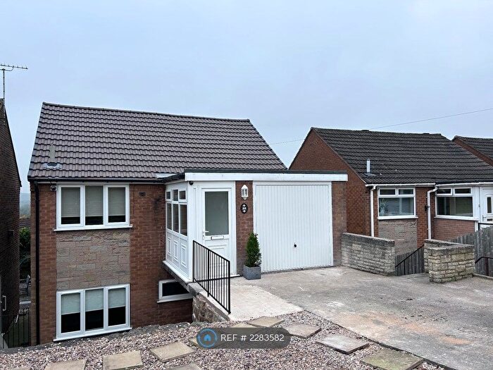 3 Bedroom Detached House To Rent In Ridgedale Road, Bolsover, Chesterfield, S44