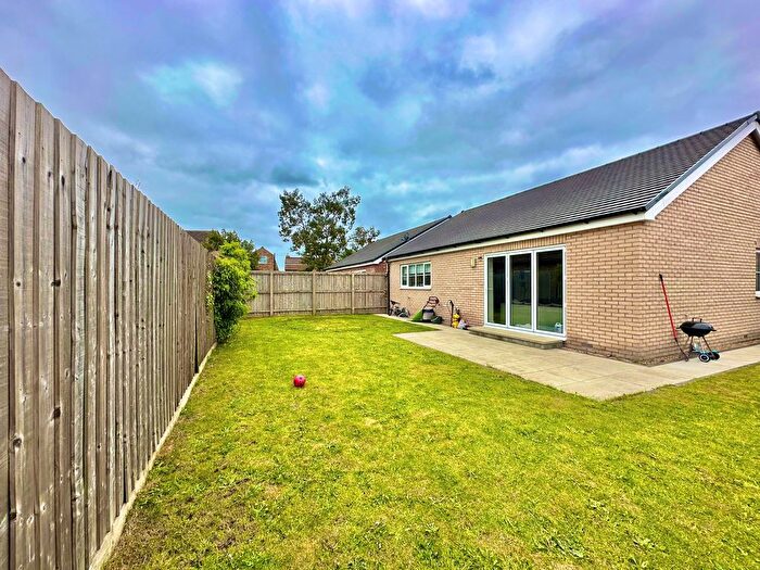 3 Bedroom Bungalow To Rent In Lake Close, March, PE15