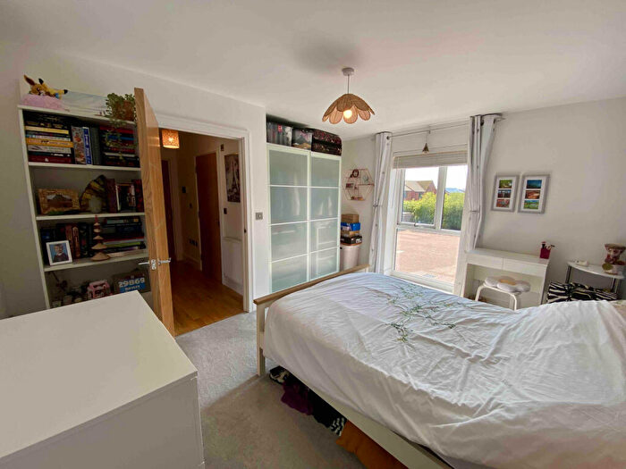 1 Bedroom Apartment For Sale In Pasture Court, Holmhill Drive, Old Felixstowe, IP11