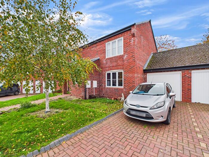 2 Bedroom Flat For Sale In Stocking Park Road, Lightmoor, Telford, Shropshire., TF4