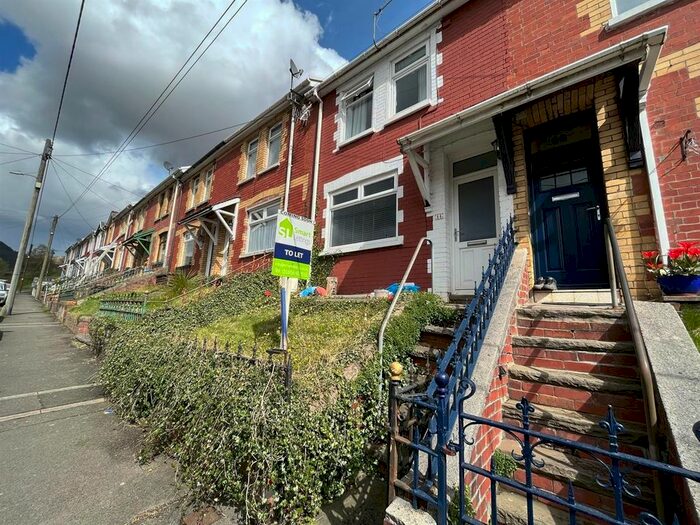3 Bedroom Terraced House To Rent In The Avenue, Pontycymer, Bridgend, CF32