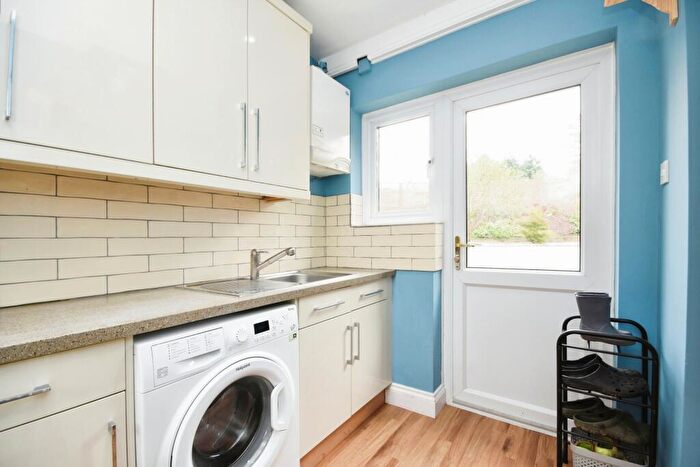 4 Bedroom Detached House For Sale In Bailey Dale, Colchester, CO3