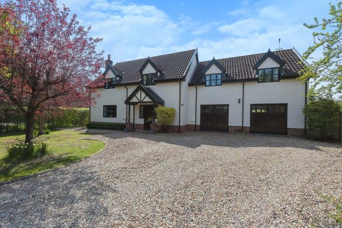 5 Bedroom Detached House For Sale In The Street, Coney Weston, Bury St. Edmunds, Suffolk, IP31