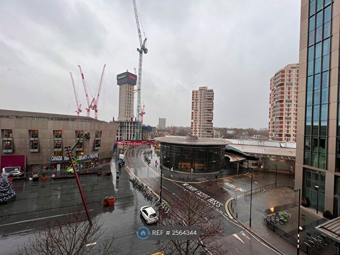 2 Bedroom Flat To Rent In Surrey Quays Road, London, SE16