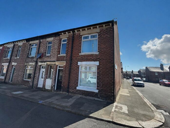 2 Bedroom Flat To Rent In Albert Avenue, Wallsend, NE28