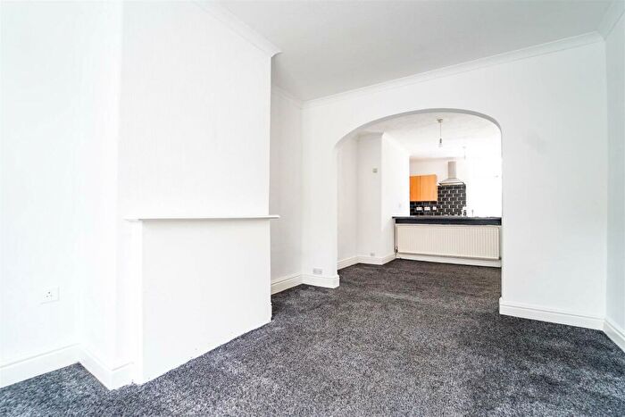 2 Bedroom Terraced House To Rent In Blackburn Road, Haslingden, Rossendale, BB4