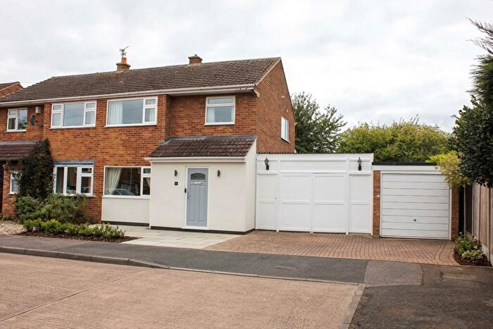 3 Bedroom Semi Detached House To Rent In Leopold Close, Countesthorpe, LE8