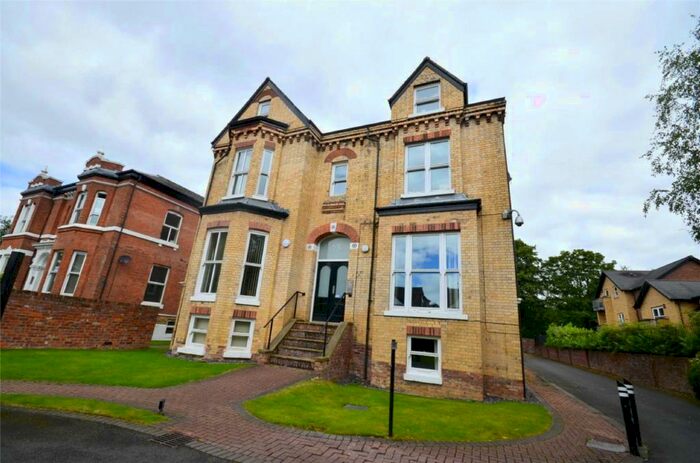 2 Bedroom Apartment To Rent In Mauldeth Road, Withington, Manchester, M20